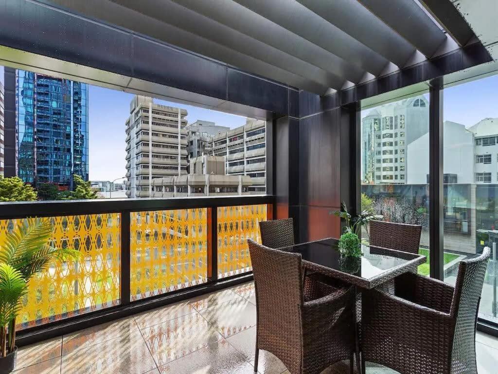 Two Bedroom Apartment - Large Balcony Central Auckland Extérieur photo